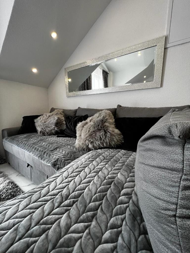 Luxury Apartment Megy Otocac Exterior photo